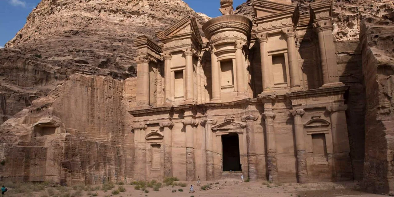 Jordan in a Nutshell Family Tour